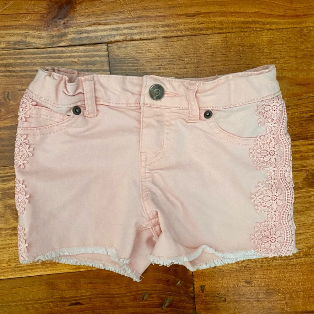 Cat & Jack Girl’s Super Stretch Jean Shorts